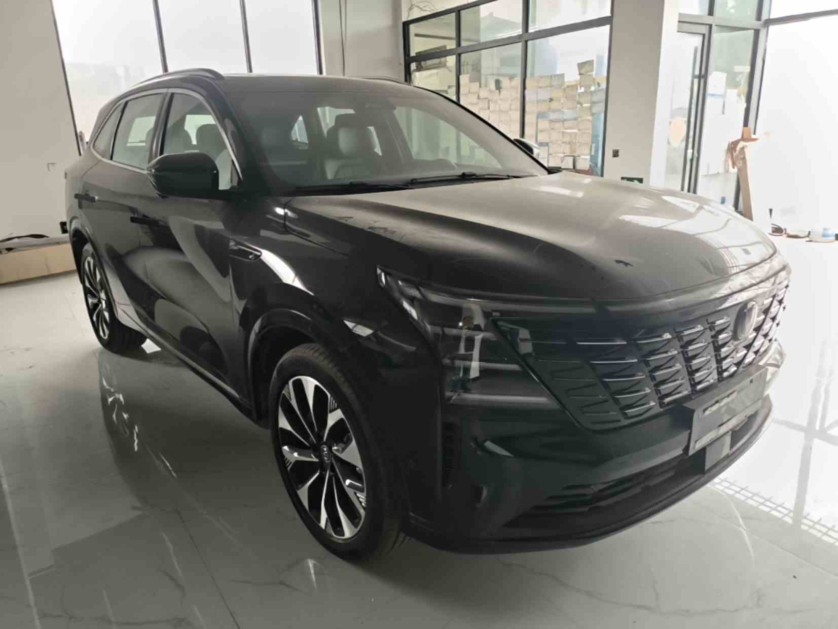 长安CS75 PLUS 2025款 第四代 UItra 2.0T 新蓝鲸 智慧智擎型(5)