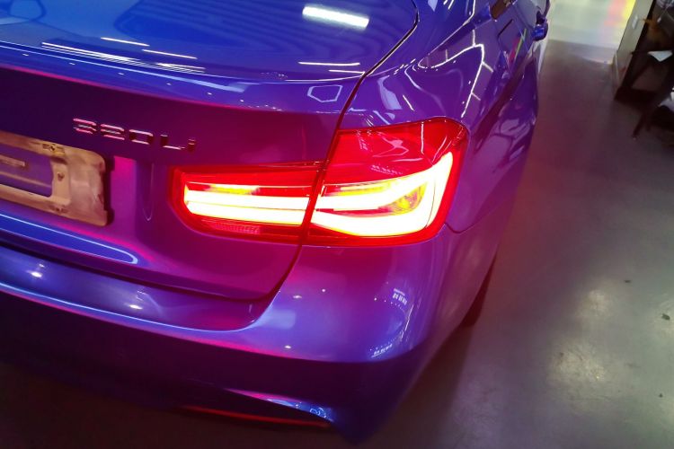 宝马3系 2019款 320Li M运动套装车身外观6006