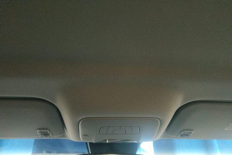 别克GL8 2023款 陆上公务舱 舒适型中控内饰22