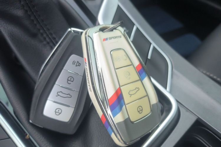 吉利汽车 帝豪 2020款 1.5L CVT豪华型中控内饰11