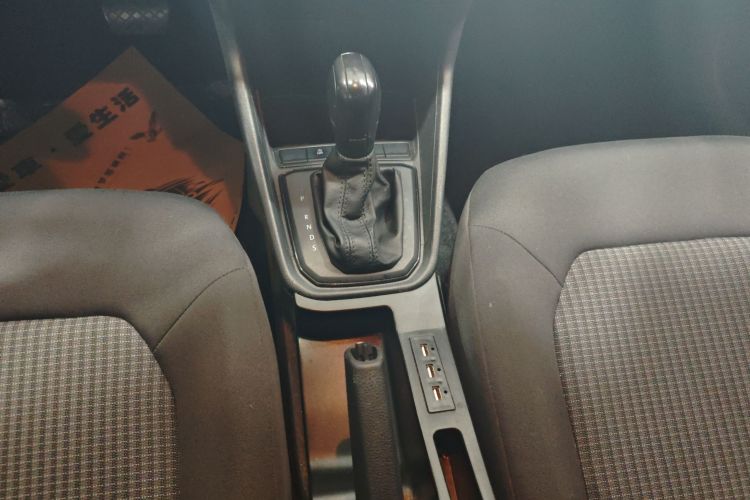 大众 桑塔纳 2019款 1.5L 自动风尚版 国VI中控内饰18