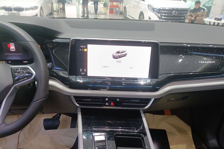 大众 途昂 2024款 380TSI 四驱尊崇豪华版中控内饰16