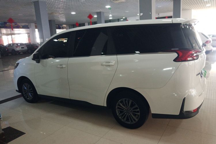 上汽大通MAXUS 大通G50 2022款 1.5T 自动畅游B车身外观4