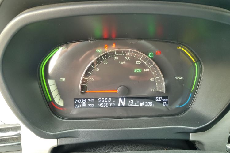 大运 悦虎 2022款 30.66kWh 两驱标准版中控内饰14