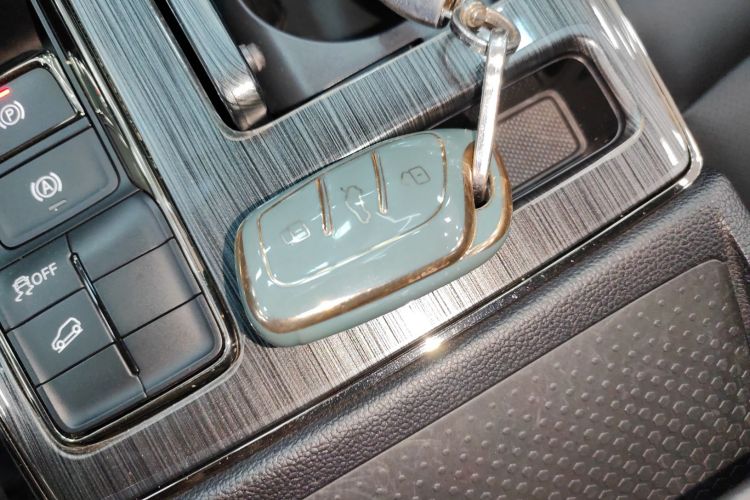 荣威RX5 2021款 PLUS 330TGI 自动国潮智享版中控内饰11