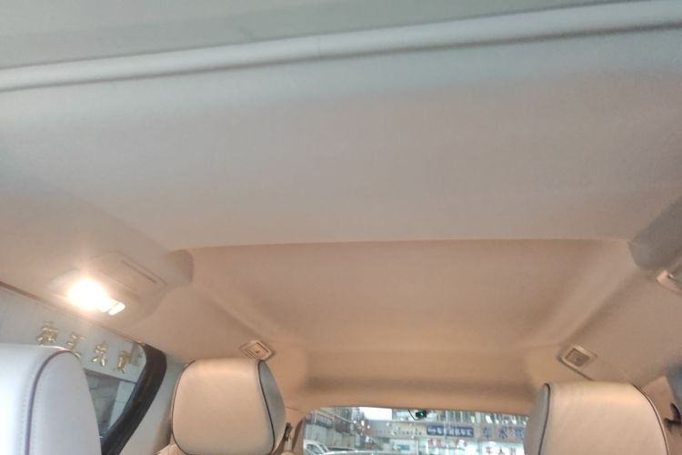 别克GL8 2021款 陆上公务舱 652T 豪华型局部细节22