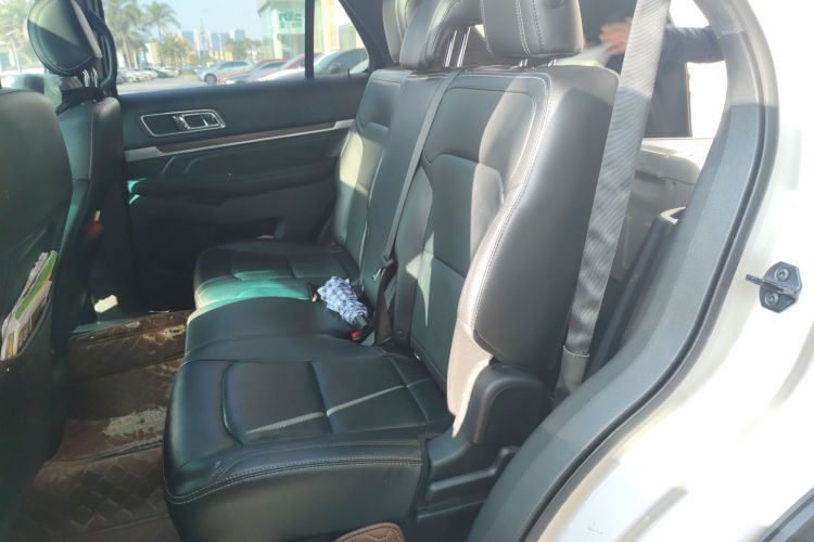 福特 探险者(进口) 2017款 2.3T 精英版中控内饰21