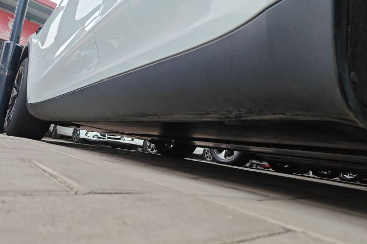 特斯拉 Model Y 2023款 后轮驱动版局部细节9002