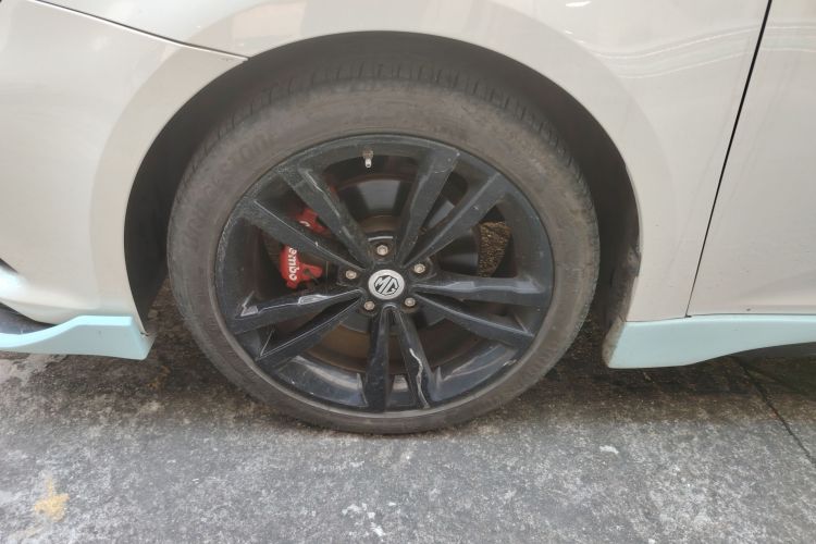 名爵 MG6 2019款 20T 自动Trophy竞技版+运动尾排竞速套装车身外观6007