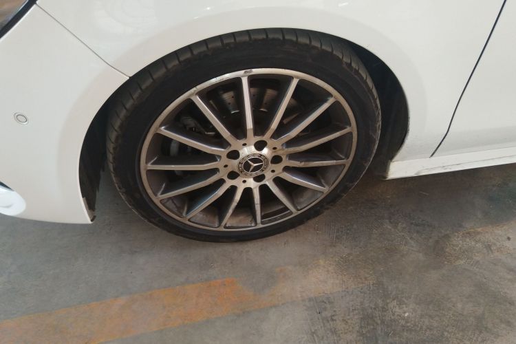 奔驰CLA 2018款 CLA 220 4MATIC车身外观6007