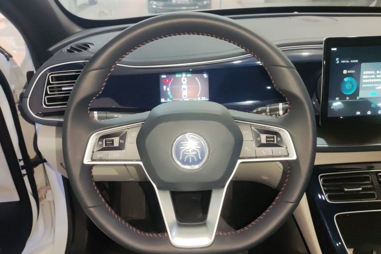 比亚迪 秦PLUS 2021款 DM-i 55KM 旗舰型中控内饰13
