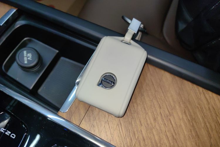 沃尔沃S90 2024款 B5 智逸豪华版中控内饰11