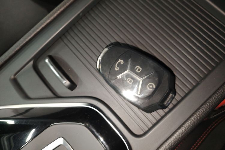 领克03 2020款 2.0TD 自动劲Pro版中控内饰7001