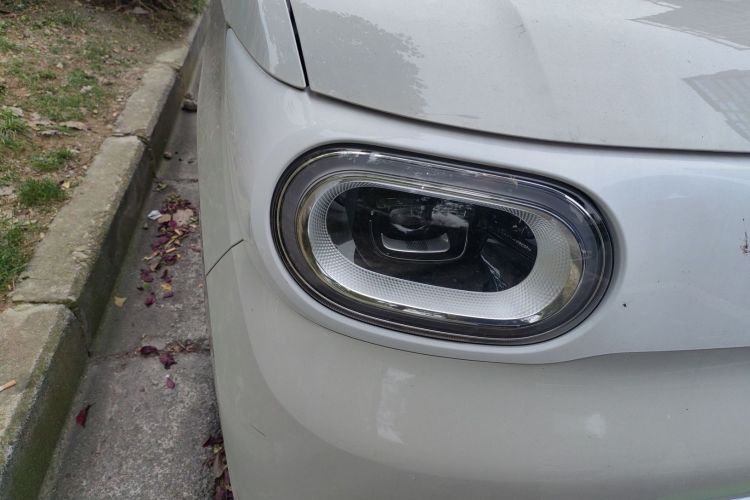 五菱汽车 宏光MINIEV 2024款 第三代 215km 青春版车身外观6006