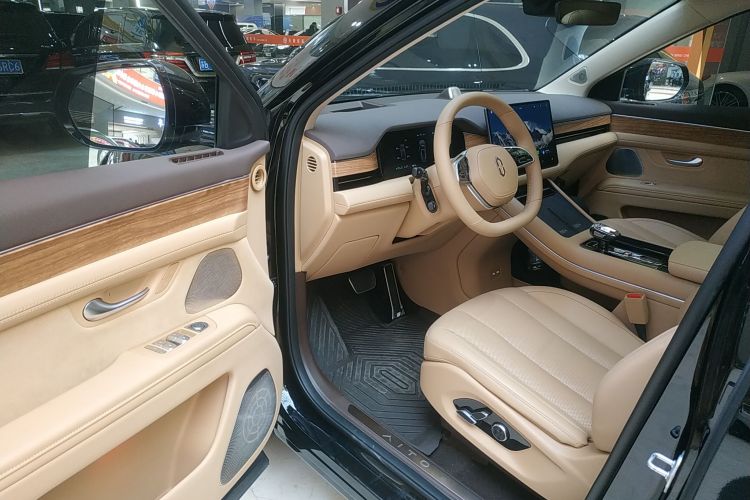 鸿蒙智行 问界M7 2024款 1.5T 后驱Plus版 6座中控内饰20