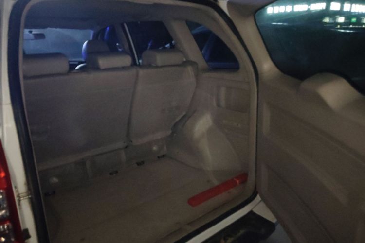 奇瑞 瑞虎3 2014款 1.6L 手动智尚版局部细节23