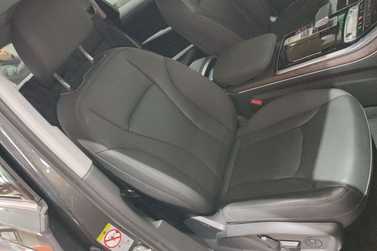 奥迪Q7 2021款 45 TFSI quattro S line运动型局部细节41