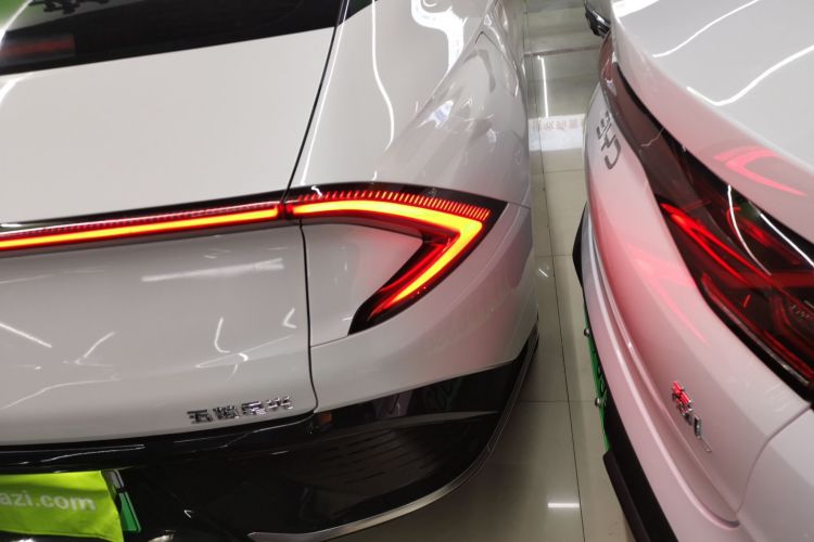 五菱汽车 五菱星光 2023款 150 进阶版车身外观9