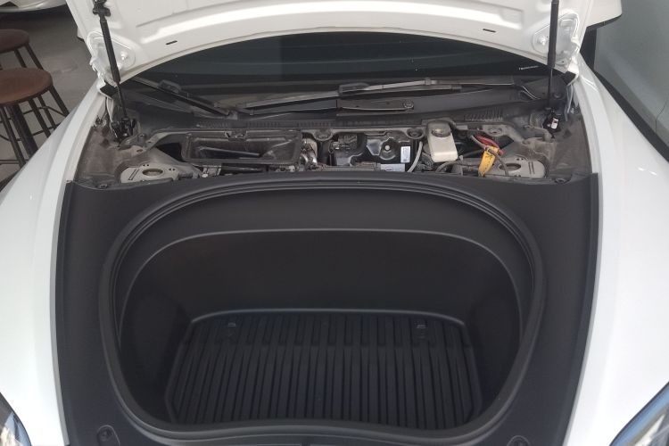 特斯拉 Model 3 2024款 高性能全轮驱动版局部细节24