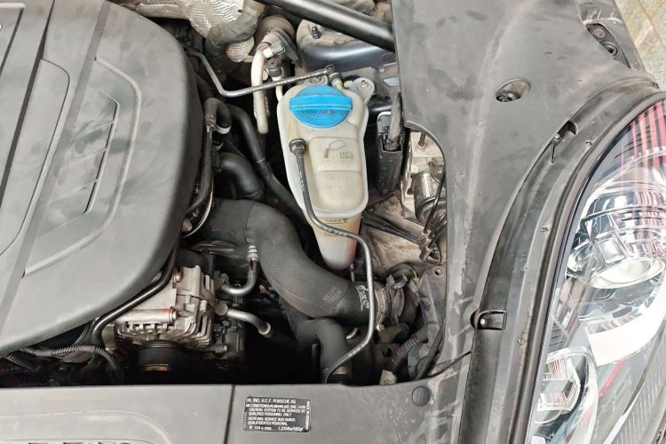 保时捷 2014款 Macan 2.0T局部细节9007