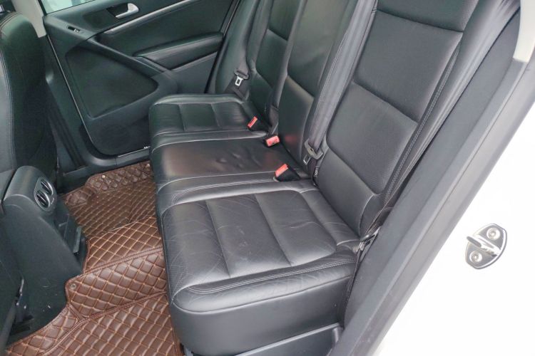 大众 途观 2015款 1.8TSI 自动两驱豪华型中控内饰21