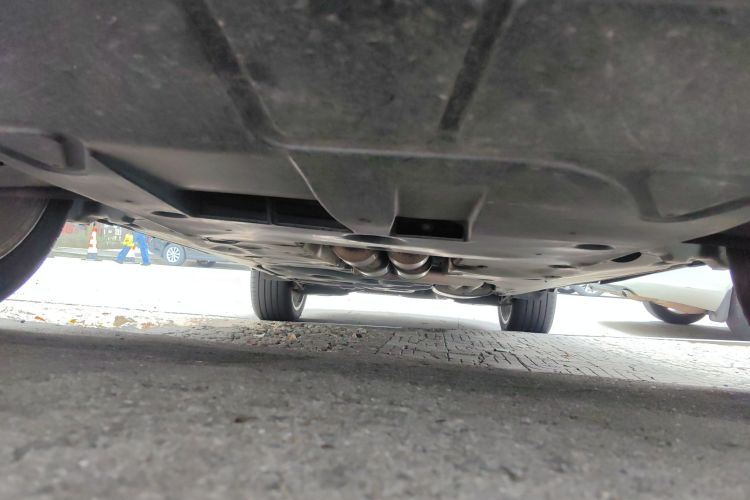 大众 途昂 2024款 530 V6 四驱龙祥版局部细节9008