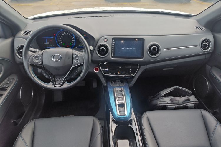 思铭 东风本田X-NV 2020款 电掣版中控内饰12
