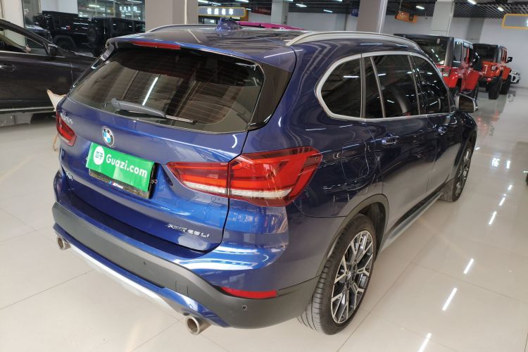 宝马X1 2020款 xDrive25Li 尊享型车身外观6005
