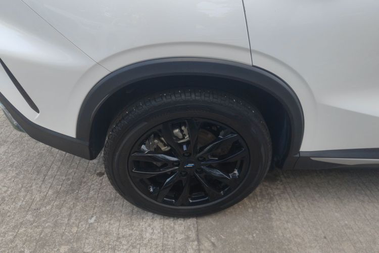 长安欧尚X5 PLUS 2023款 改款 1.5T DCT卓越型车身外观6008