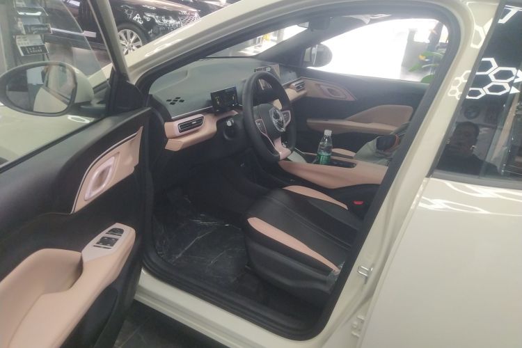 比亚迪 海鸥 2025款 305km 活力版中控内饰20