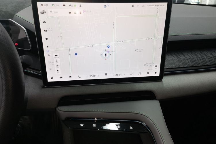 极氪001 2023款 WE版 100kWh局部细节16