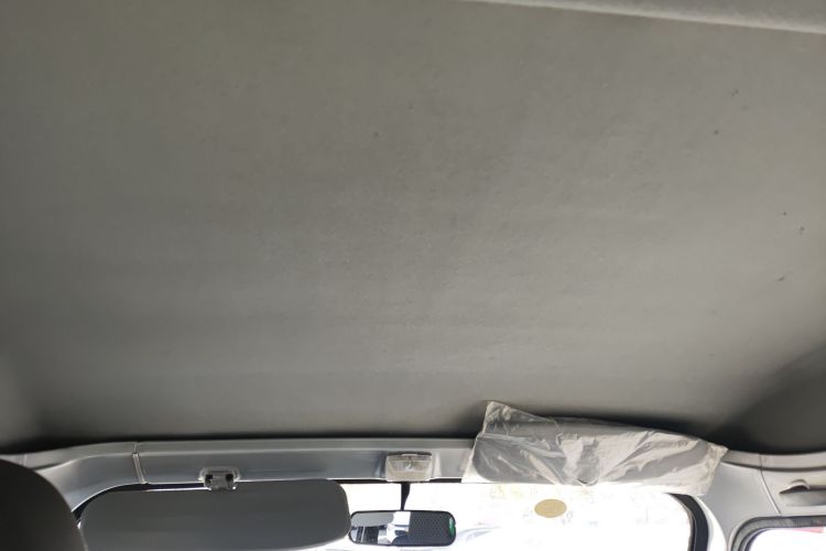 五菱汽车 五菱之光 2023款 1.5L 实用型 5/7座中控内饰22