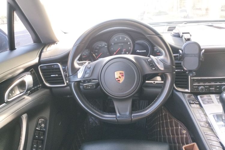 保时捷 2016款 Panamera Edition 3.0T局部细节13