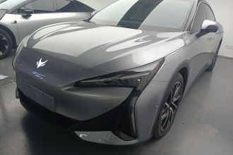 ARCFOX极狐 极狐 阿尔法S5 2024款 560MAX 185kW