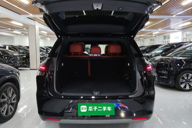 理想汽车 理想L6 2025款 Max 智能焕新版机舱底盘23