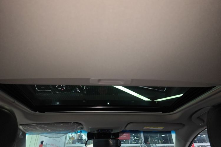 丰田 凯美瑞 2021款 2.0G 豪华版局部细节22