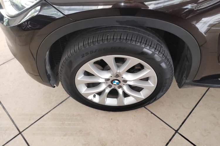 宝马X5(进口) 2014款 xDrive35i 典雅型车身外观6007