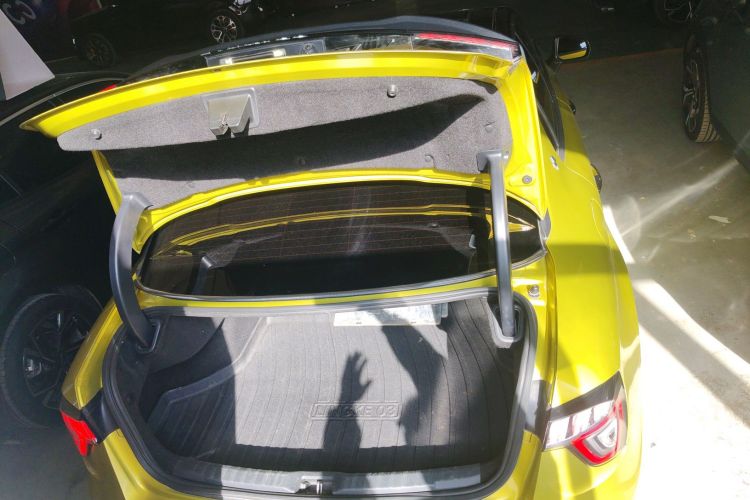 领克03 2019款 03+ 2.0TD 自动驭风版局部细节23