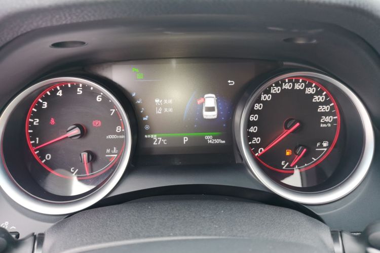 丰田 凯美瑞 2018款 2.5S 锋尚版中控内饰14