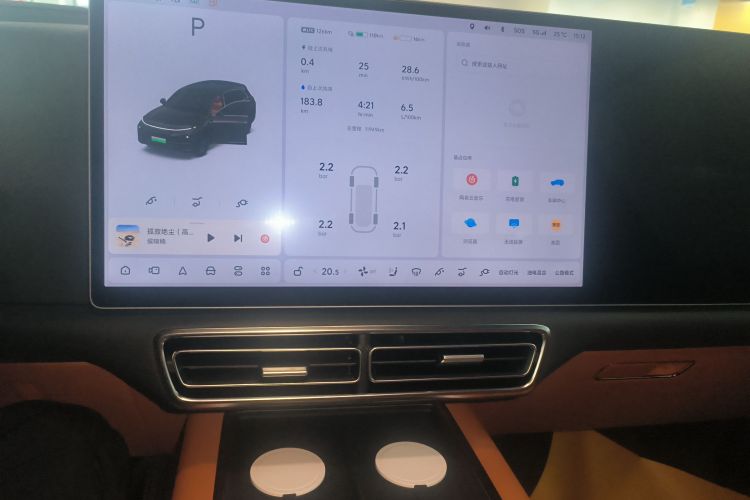 理想汽车 理想L7 2023款 Air中控内饰16