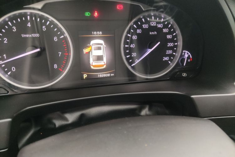 吉利汽车 博瑞 2015款 1.8T 尊贵型中控内饰15