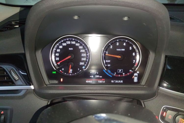 宝马X1 2019款 xDrive20Li 尊享型中控内饰14