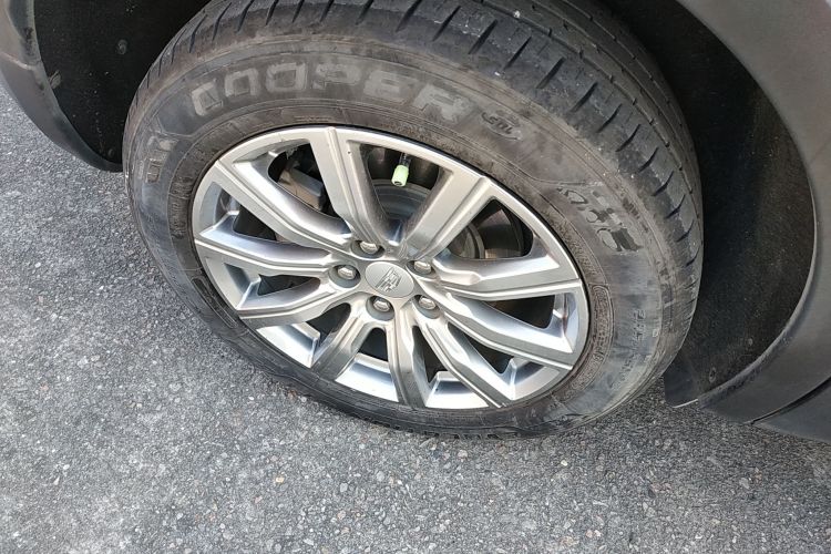 凯迪拉克XT4 2018款 28T 两驱领先型车身外观6008