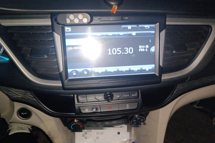 别克 英朗 2016款 15N 自动精英型中控内饰16