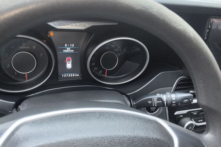 猎豹汽车 猎豹CS10 2016款 2.0T 自动领先型中控内饰14