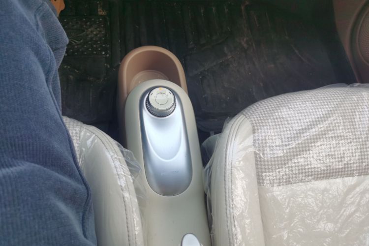 五菱汽车 宏光MINIEV 2024款 第三代 215km 进阶版中控内饰18