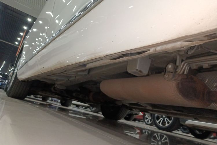 广汽传祺 传祺M8 2018款 320T 尊享版局部细节9002