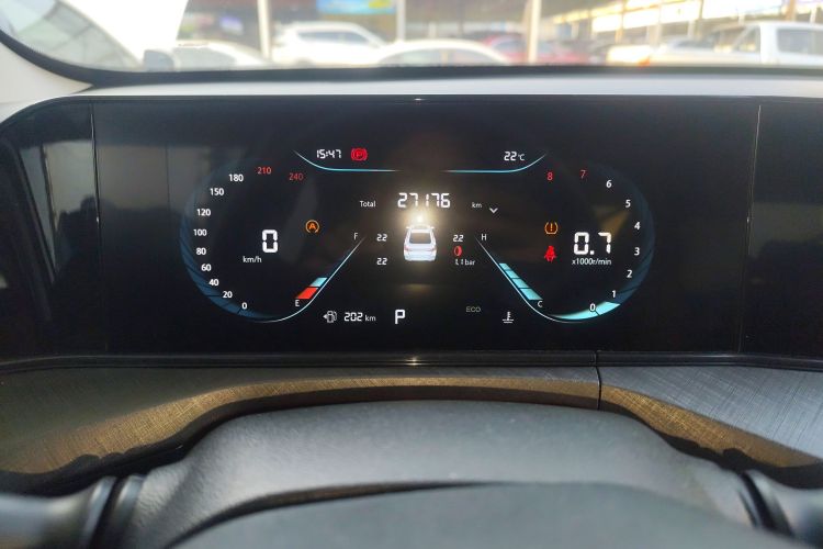 长安 逸动 2023款 畅享版 PLUS 蓝鲸NE 1.4T GDI DCT尊贵版局部细节14