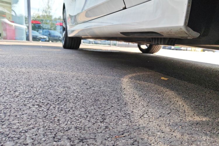 宝马3系 2024款 325i M运动套装局部细节9001