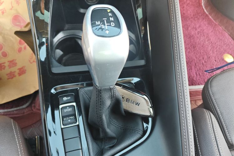 宝马X1 2019款 sDrive18Li 尊享型中控内饰18